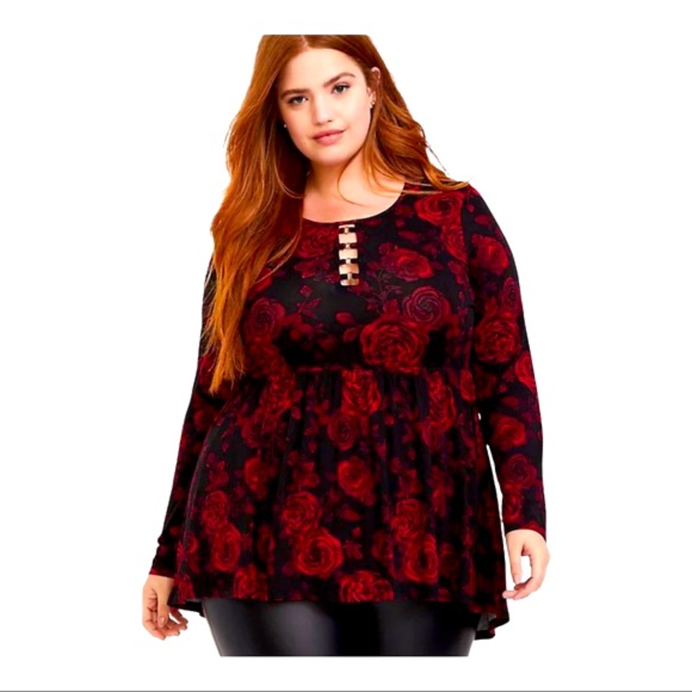 Torrid black and red rose babydoll super soft knit